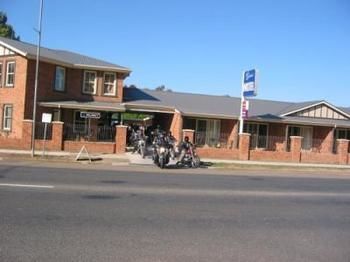 Gundagai Gabriel Motor Inn Ngoại thất bức ảnh